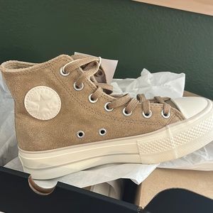 Converse size 5.5